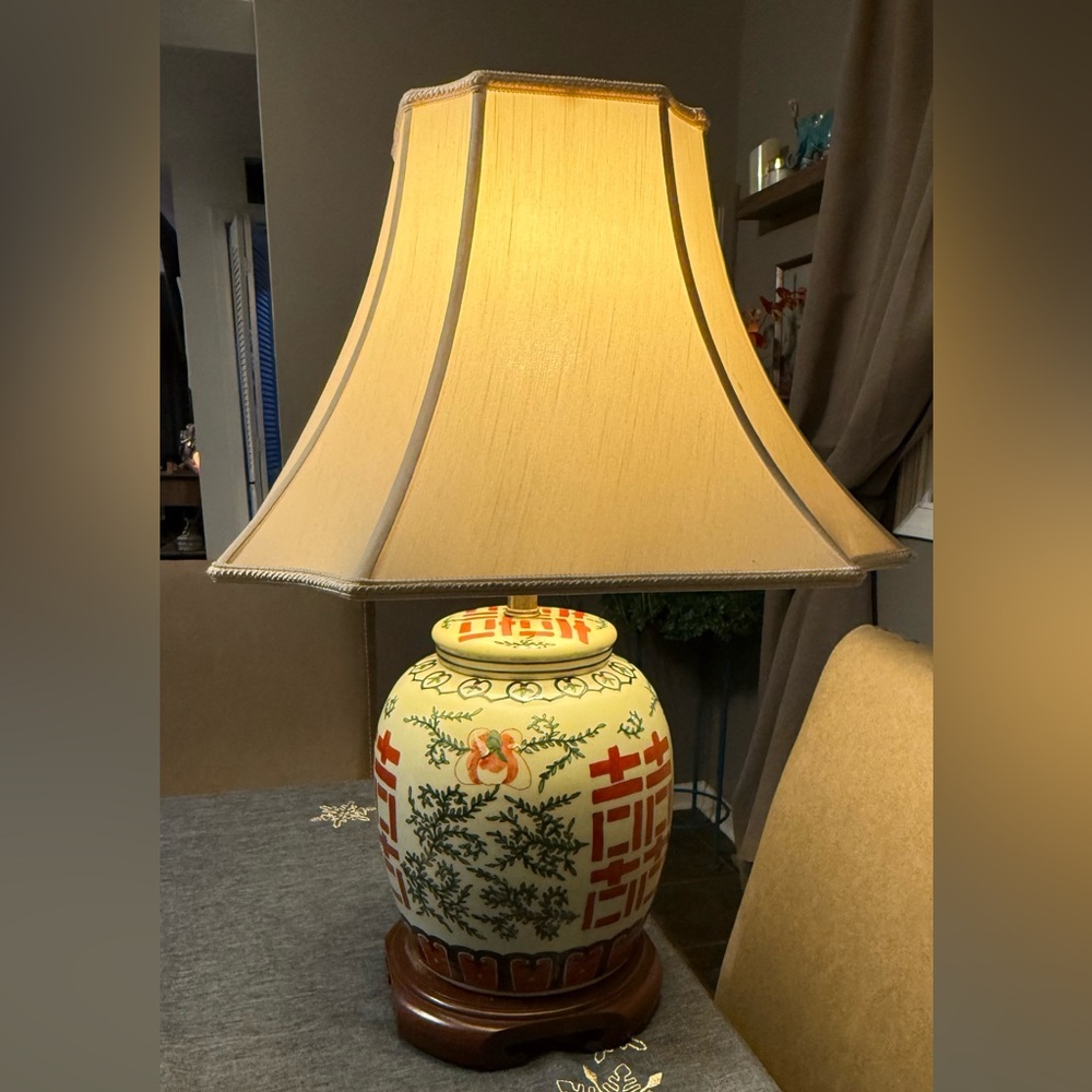 Antique Chinese Double Happiness Ginger Jar Lamp, 26"h - Picture 3 of 12